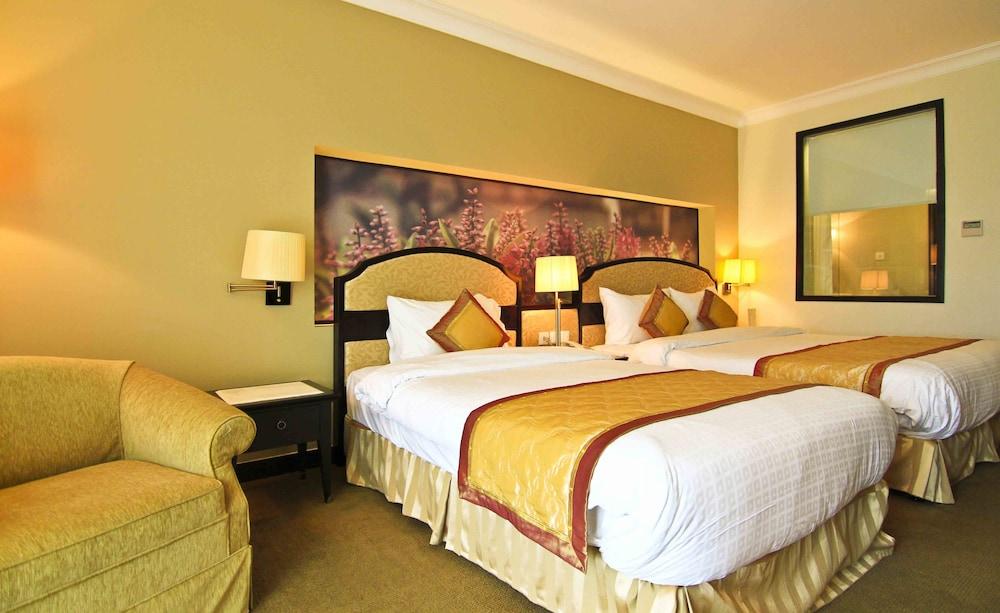 La Sapinette Hotel Dalat Экстерьер фото