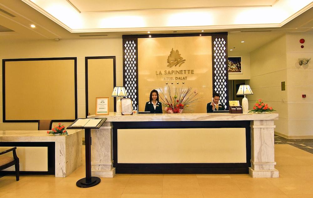 La Sapinette Hotel Dalat Экстерьер фото