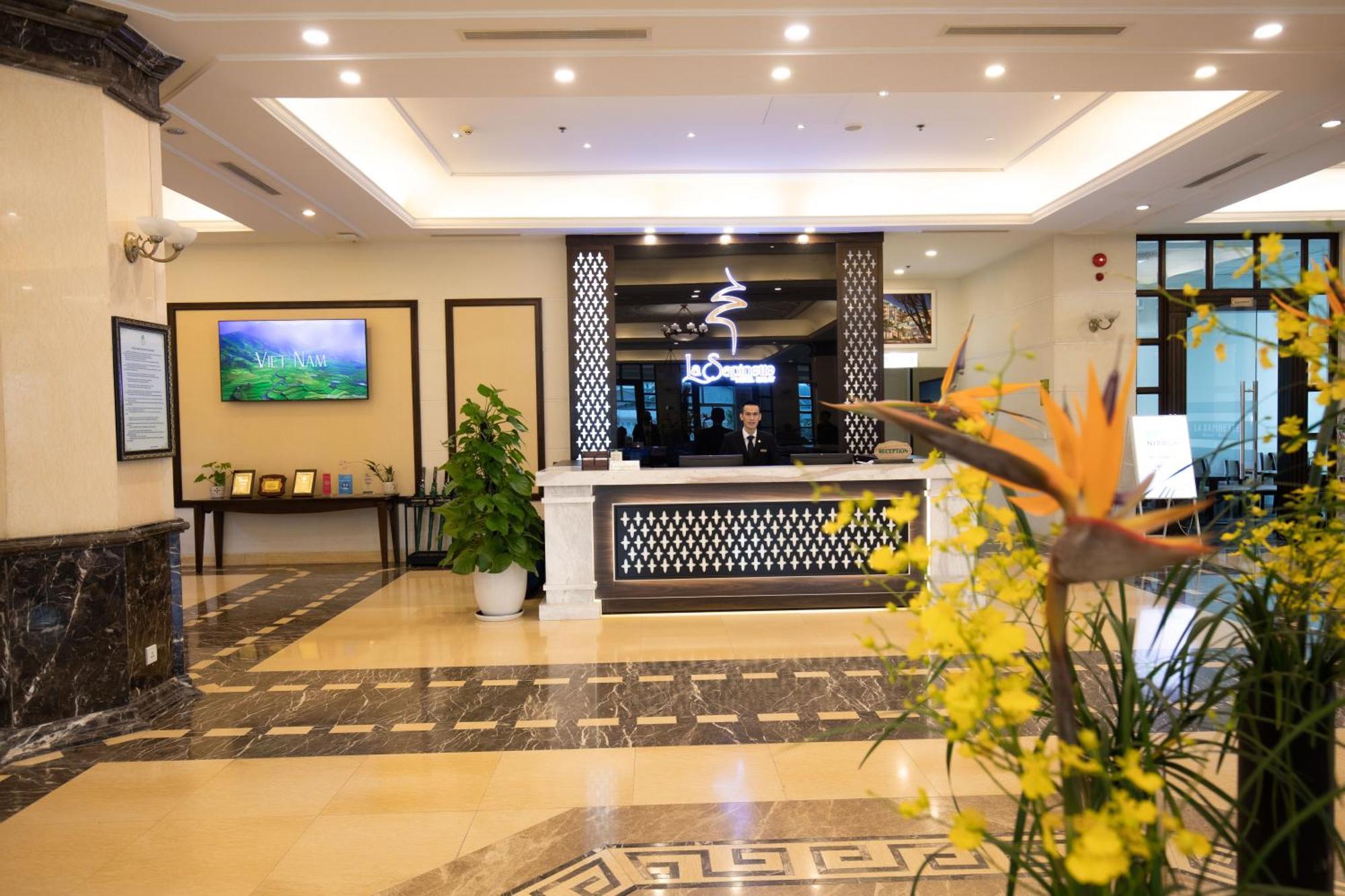 La Sapinette Hotel Dalat Экстерьер фото