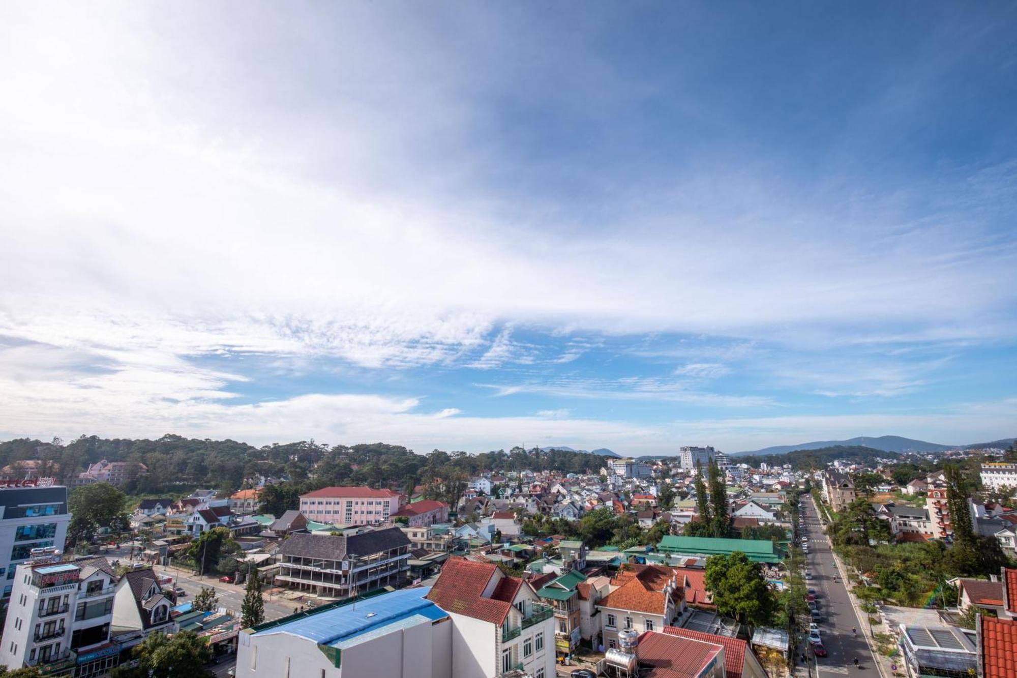 La Sapinette Hotel Dalat Экстерьер фото