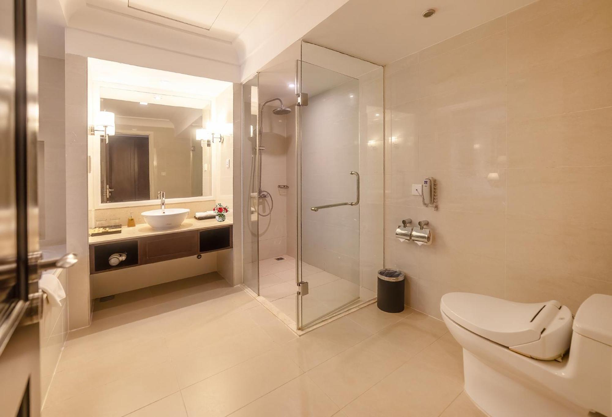 La Sapinette Hotel Dalat Экстерьер фото